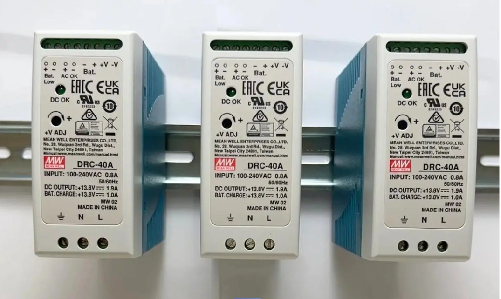明緯封裝模塊電源，小巧精悍，為設備空間減負